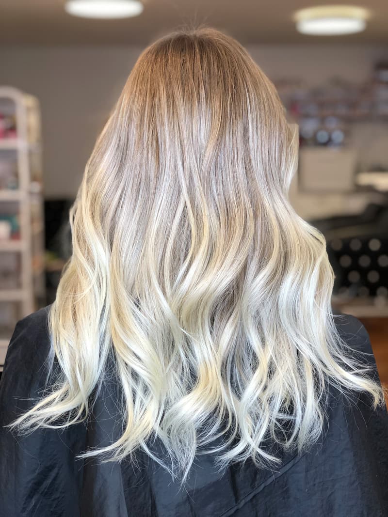 Balayage Highlights natürlicher Look - Coiffeur Basel