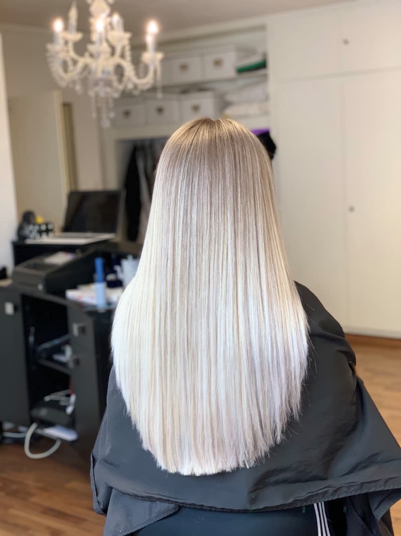 Karamell Balayage Haare - Balayage Spezialist Basel