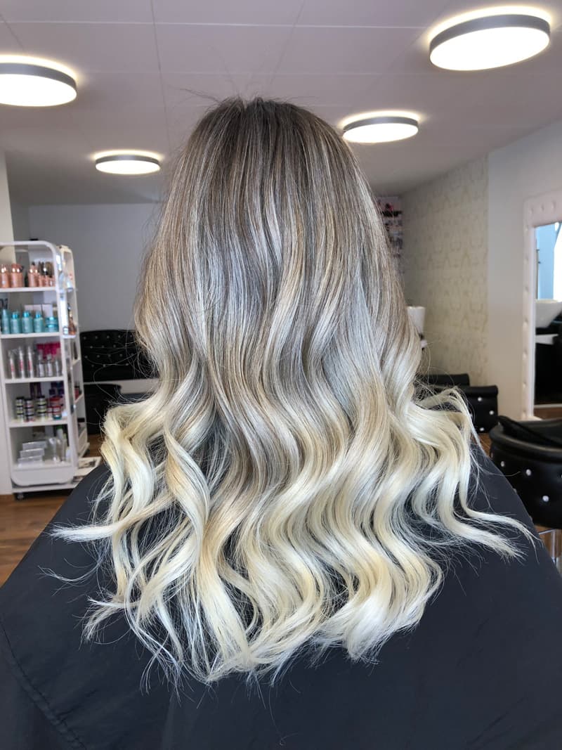 Farbkorrektur Spezialist - Haare färben Basel